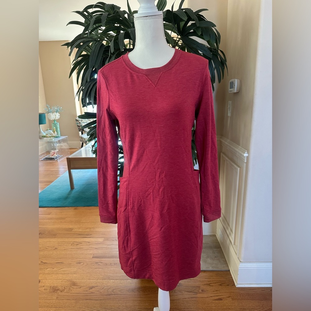 🩷💕NWT Title Nine NBD Vibrant Berry Pink Long Sleeve Knit Sport Dress Size S🩷💕